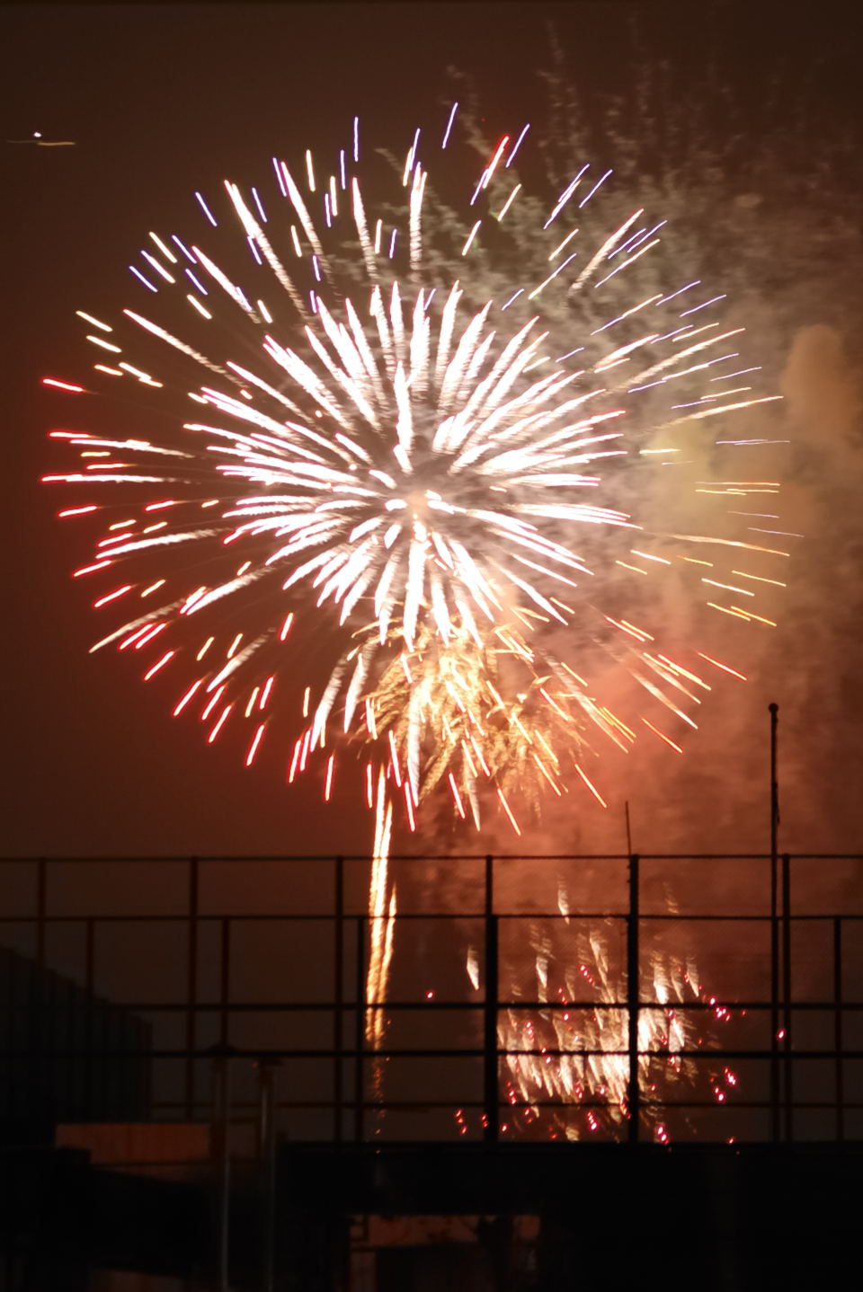 隅田川の花火大会_b0105512_20501533.jpg