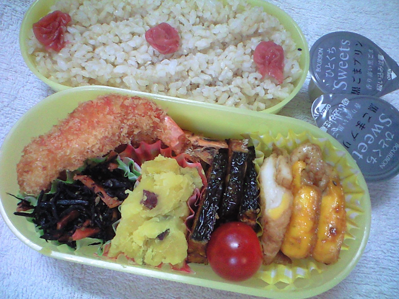 エビフライ弁当_b0075817_12595035.jpg