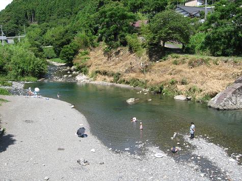 馬路村の遊園地_e0101917_1428189.jpg