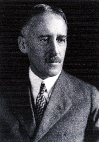 世界権力構造の秘密 Eustace Mullins 2 原爆ホロコースト_c0139575_1818531.jpg