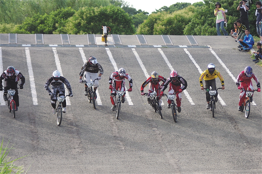 2008レーサーオブレース速報 :プロクラス決勝3回戦目１〜8位決定戦_b0065730_12204754.jpg