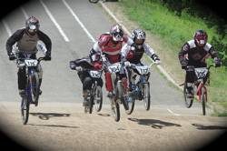 2008レーサーオブレースVO4 :プロクラス決勝トーナメント１回戦_b0065730_23532145.jpg