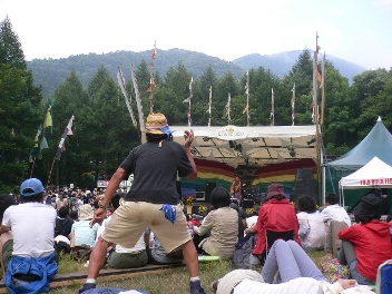 FUJI　ROCK　～ｓｏｍｅｗｈｅｒｅ　over　ｔｈｅ　ｒａｉｎｂｏｗ～_b0041442_21535895.jpg