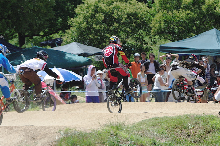 2008レーサーオブレースVO4 :プロクラス決勝トーナメント１回戦_b0065730_0145329.jpg