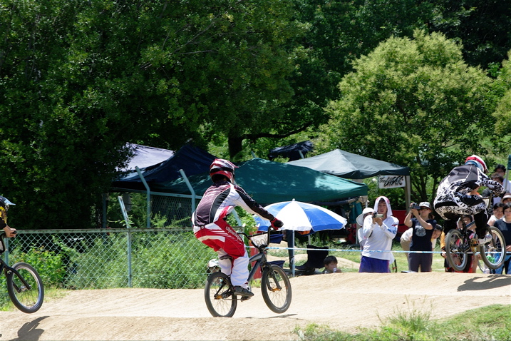 2008レーサーオブレースVO4 :プロクラス決勝トーナメント１回戦_b0065730_041416.jpg