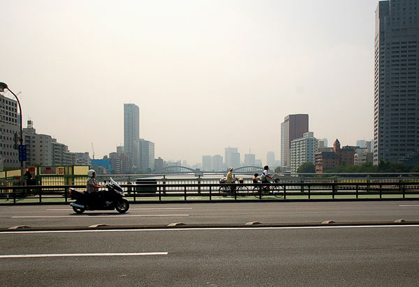 「月島・佃」佃大橋、引き返す．．_c0009981_992840.jpg