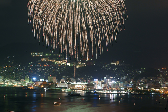 ２００８　長崎みなと祭りの花火_e0102255_983873.jpg