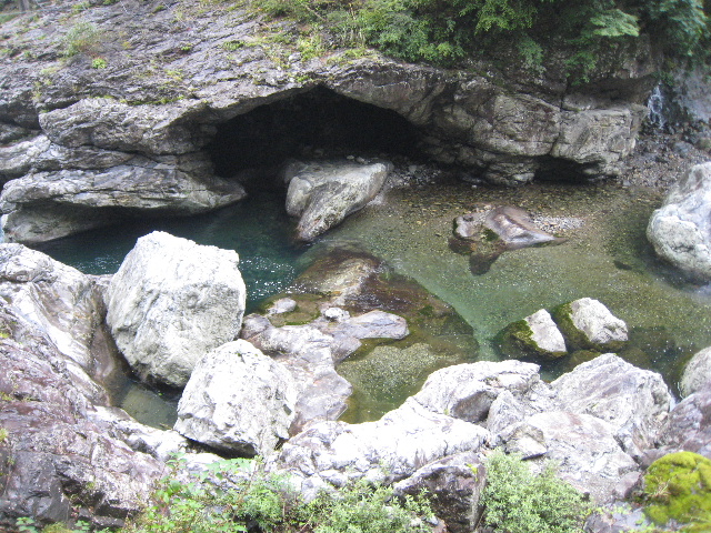 プチ岩遊び_e0111396_13442750.jpg