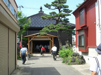 吉原商店街振興組合で視察 柏崎市(新潟県)_f0141310_2344225.jpg