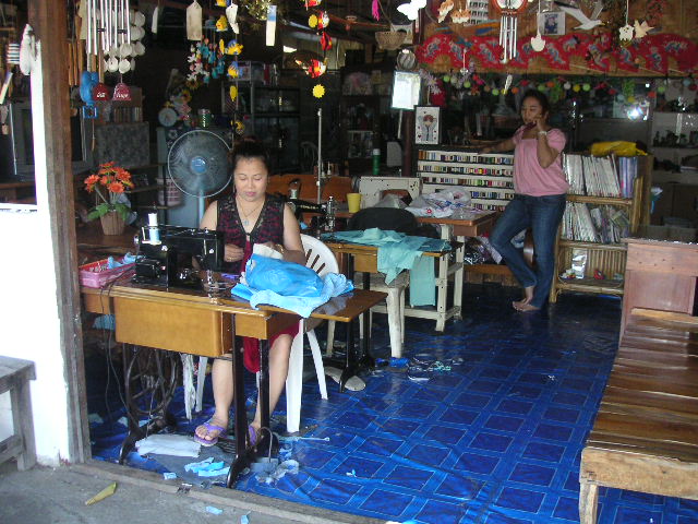 c0127933_1654358.jpg