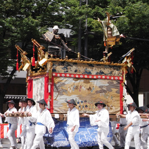 山鉾巡行 その6(後祭)_c0141005_1624553.jpg