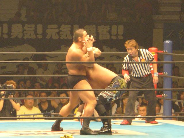 7.21　新日本プロレス　月寒アルファコートドーム大会_b0150569_17163397.jpg