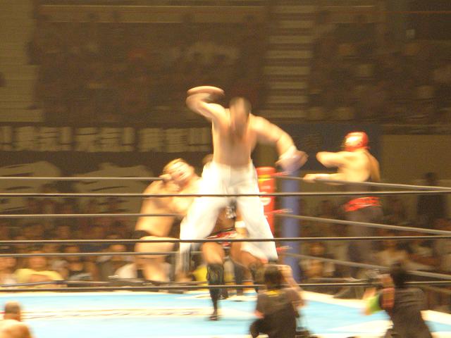 7.21　新日本プロレス　月寒アルファコートドーム大会_b0150569_1781830.jpg