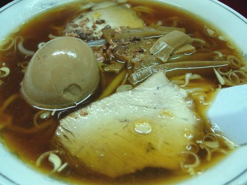 荻窪ラーメン　漢珍亭　VS　春木屋_c0074444_8291673.jpg