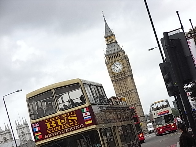 ロンドンで義理母と食べ歩き&飲みすぎ?!(笑)_d0104926_21564.jpg