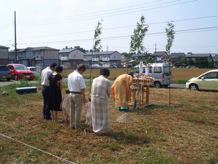 地鎮祭!_a0059217_1023115.jpg