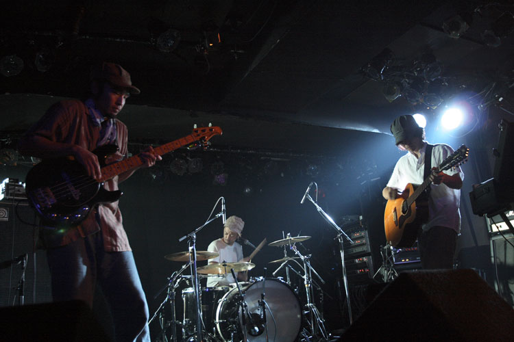 b0060102_2050175.jpg
