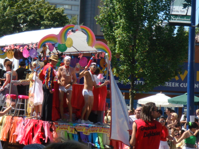 Gay Parade!!_f0147746_13212233.jpg