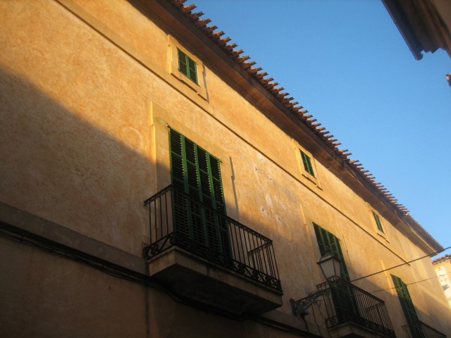 Mallorcaの思い出２　アルタの町_b0064411_144690.jpg