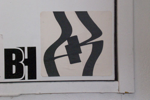 not blank_d0112893_74287.jpg