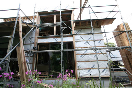 Q1手形山の家:ペントハウスと屋上の工事_e0054299_98796.jpg