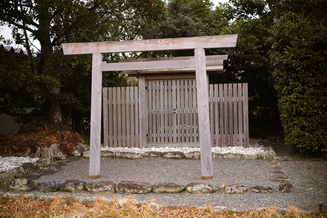 加努弥（かぬみ） 神社_a0071021_212673.jpg