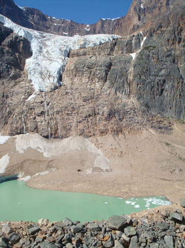 b0118001_6142265.jpg