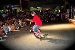 玉川学園駅南口商店街夏祭り:チームディギットBMXショーVOL2_b0065730_16434621.jpg