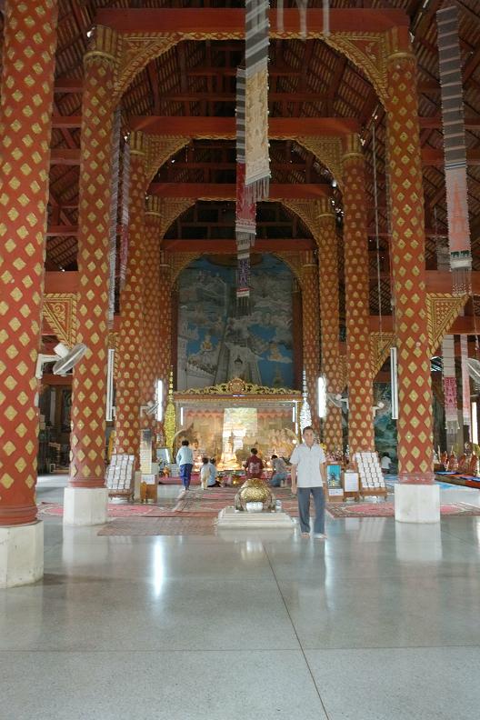 #183 ワット・プラ・ナン・ディン(วัดพระนั่งดิน) ~パヤオ~_c0039685_1721398.jpg