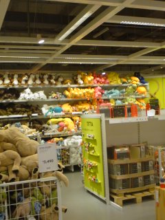 千葉への旅・・・IKEA船橋店。_f0177295_1122596.jpg