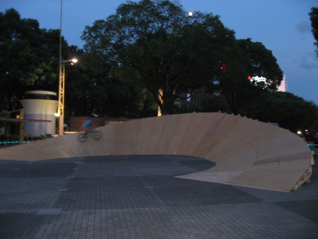 \"Red Bull Urban X\" 開催直前情報!_f0170779_20415321.jpg