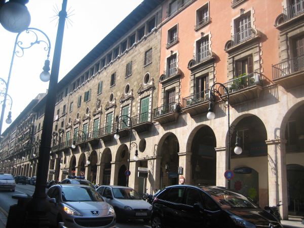 Mallorcaの思い出 18 パルマ 2_b0064411_6311936.jpg