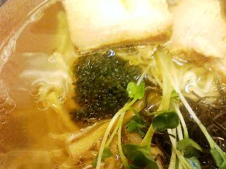 ８月１４日（木）　尾道ラーメン　麺一筋　★★★☆☆_d0052566_12305730.jpg