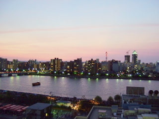 夕暮れ_a0024891_21241525.jpg