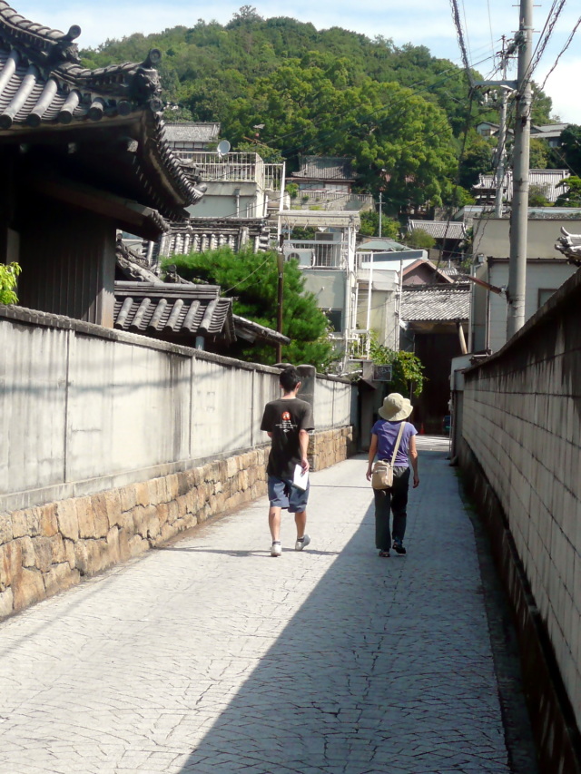 尾道の旅（艮神社と妙宣寺）_d0079081_13474789.jpg