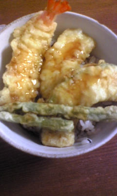 よるこはん天丼~_e0114246_1102015.jpg