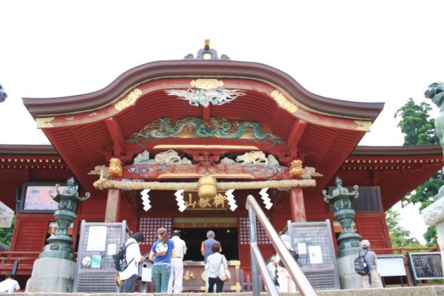 御岳神社_f0044056_17561040.jpg