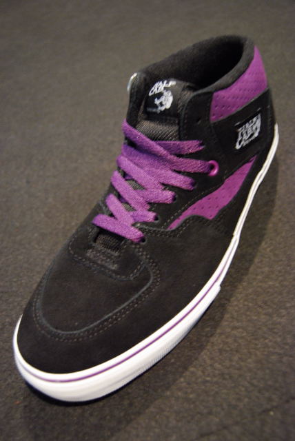 VANS　大量入荷。_c0129676_19215425.jpg