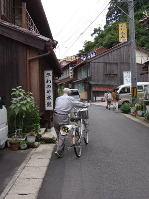 温泉津にひたる 島根出会２（インターネットにない世界2008）_c0069903_10173449.jpg