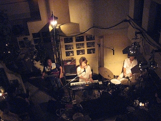 e0123412_14275100.jpg