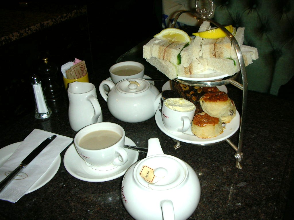 イギリスのTea Room巡り　Part-2_c0139629_17492876.jpg