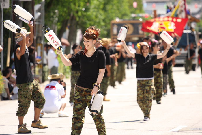 第55回よさこい祭り（2008） 1日目 高知自衛隊・友舞会_a0077663_8174945.jpg