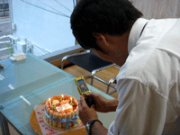 柏原の余談8~Birthday Paty~_e0043367_17355992.gif
