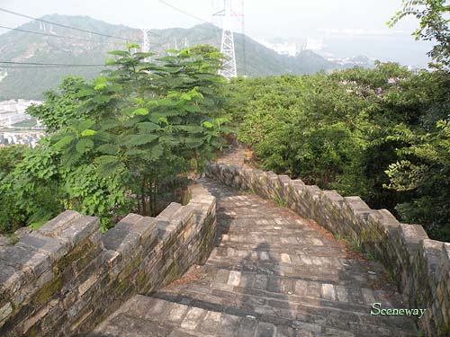 深センめぐり【40】　南山区　赤湾探訪(1-2)　小南山公園-赤湾煙墩_b0075737_23484940.jpg