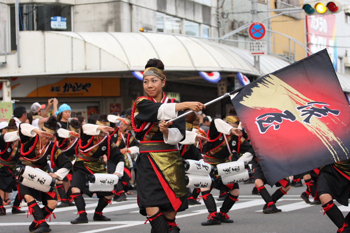 第55回よさこい祭り（2008） 1日目 俵屋（TAWARAYA）_a0077663_1923556.jpg