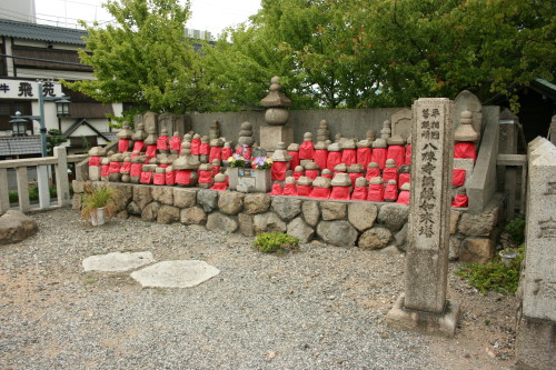 史跡清盛塚_b0118987_6234988.jpg