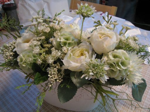 結婚式 受付に置くお花 ワットモーイ オランダのフラワーアレンジメント教室