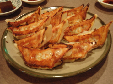 餃子の夜_b0132442_19183981.jpg