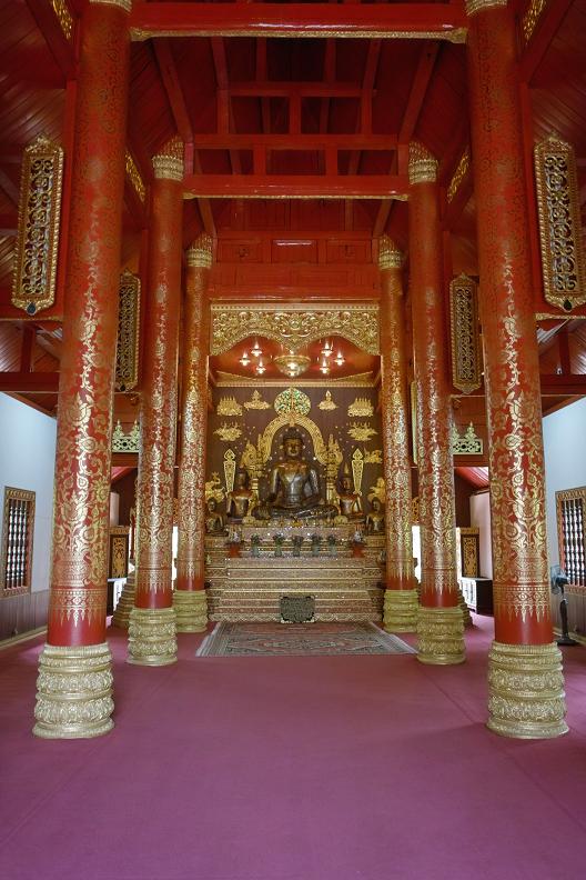 #191 ワット・プラ・ケーオ(วัดพระแก้ว) ~チェンライ~_c0039685_18321432.jpg