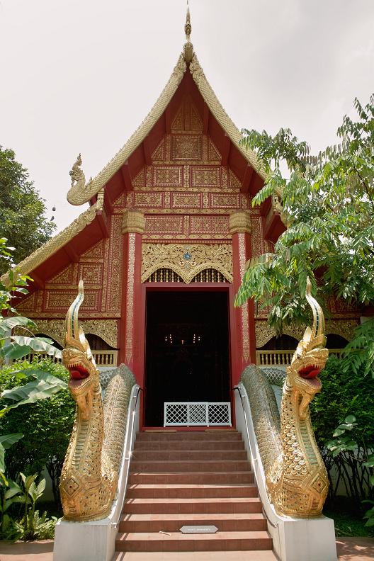 #191 ワット・プラ・ケーオ(วัดพระแก้ว) ~チェンライ~_c0039685_1832483.jpg